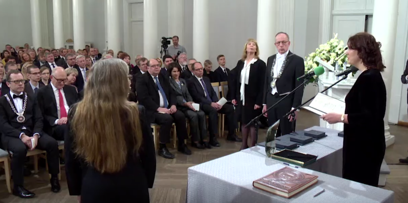 An image of Dorothy Noyes receiving an honorary doctorate from University of Tartu.